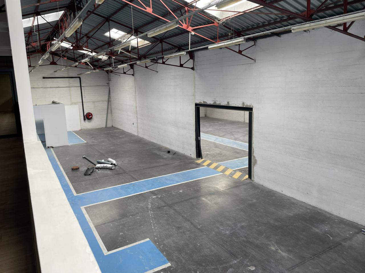 Local d'activité Marseille 716m² Location local d'activité Marseille Bouches-du-Rhône OLACT2317941 3